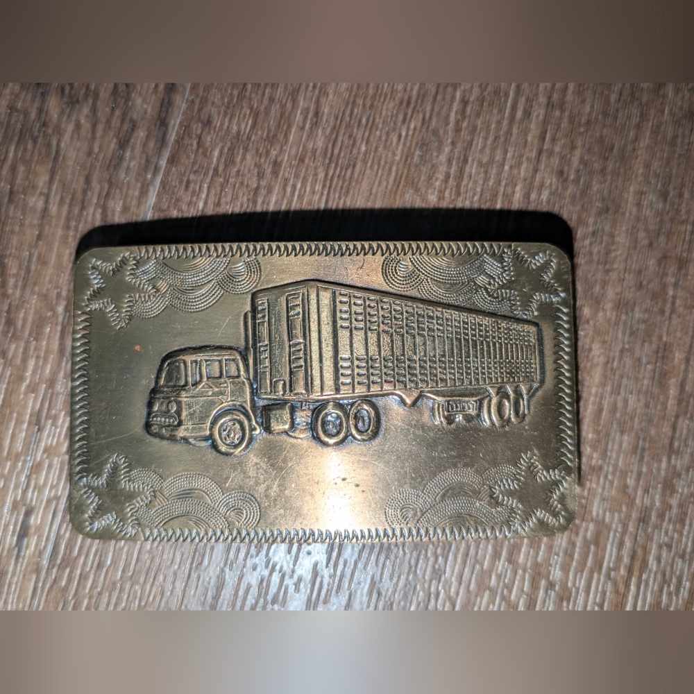 Vtg 1970s 18-Wheeler Semi-Truck Driver Solid Brass Belt Buckle Western Stars